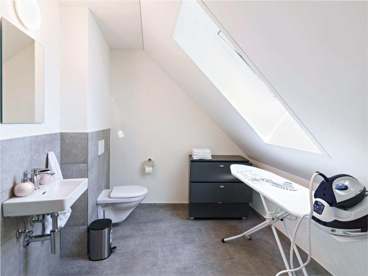 Exklusive 4.5 Zimmer Wohnung Fuer Familien Und Business 에스첸즈 외부 사진