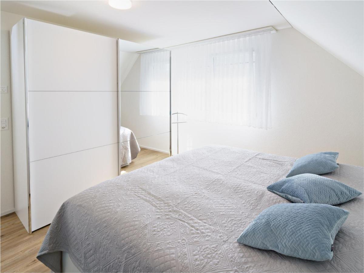 Exklusive 4.5 Zimmer Wohnung Fuer Familien Und Business 에스첸즈 외부 사진