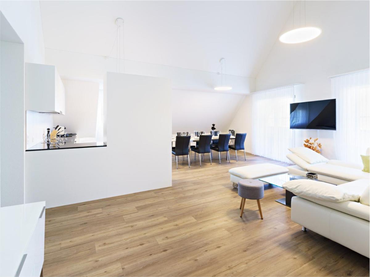 Exklusive 4.5 Zimmer Wohnung Fuer Familien Und Business 에스첸즈 외부 사진